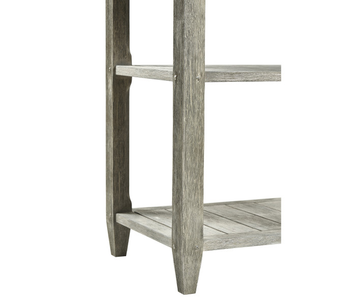 Sideboard  
with Removable  
Tray