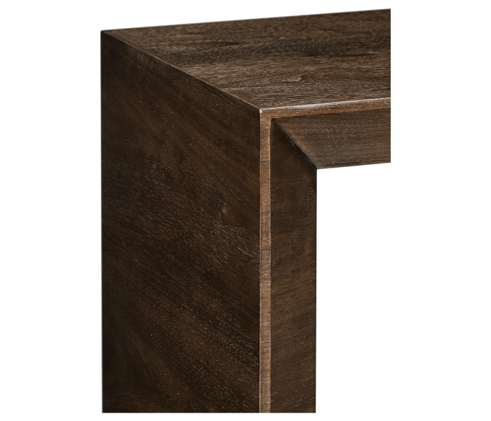 CONSOLE @ LIFT LOBBY