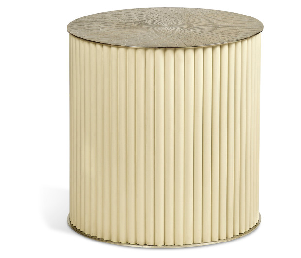 Lounge Chair Side Table @ Guestroom