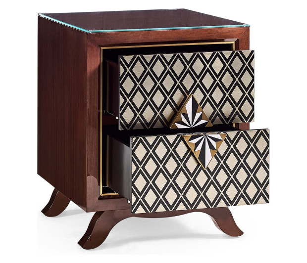 Nighstand RT @ Gov Bedrm