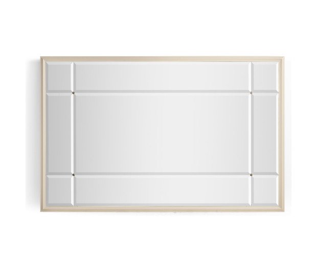 LIVING ROOM MIRROR - GUESTROOM TYPE 1STE-KR