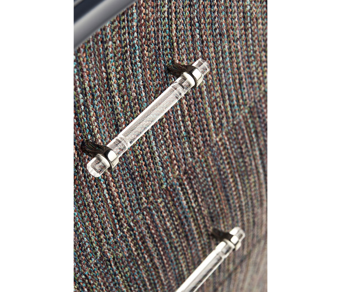 Excitation Linen Bombay Chest