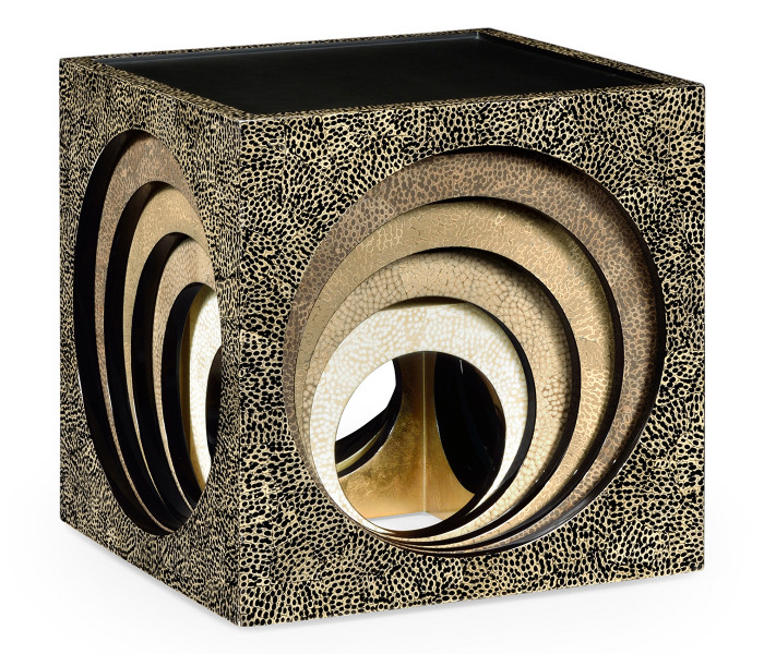 Eggshell Cube Nesting Tables Eggshell Cube Nesting Tables