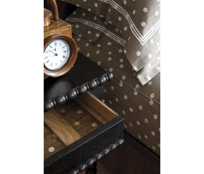Strathraven Ebonised Side Table Strathraven Ebonised Side Table