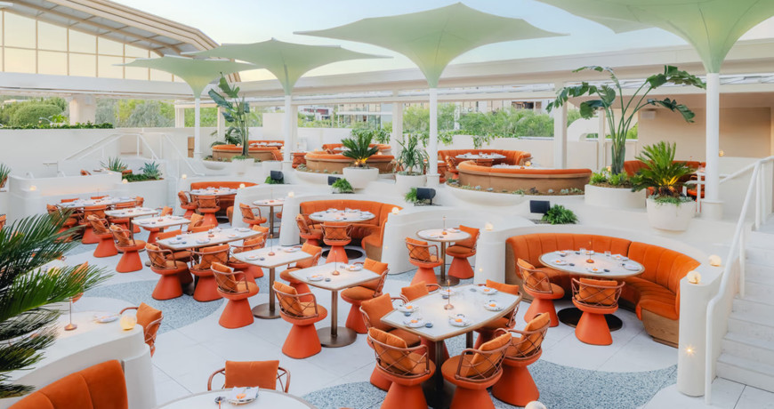 Four Seasons Resort And Residences